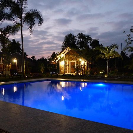 Coco Village Hotel Chilaw Zewnętrze zdjęcie