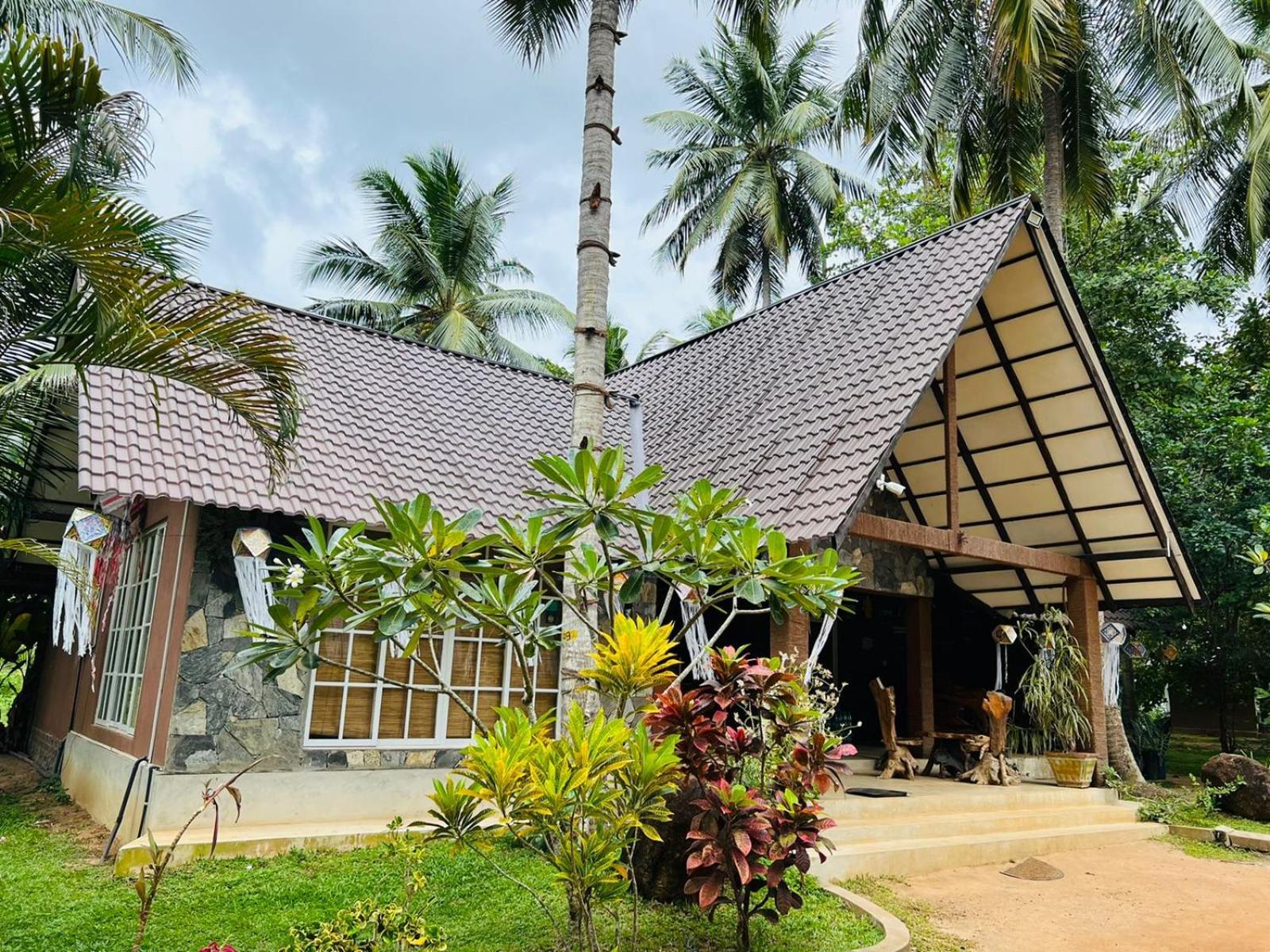 Coco Village Hotel Chilaw Zewnętrze zdjęcie