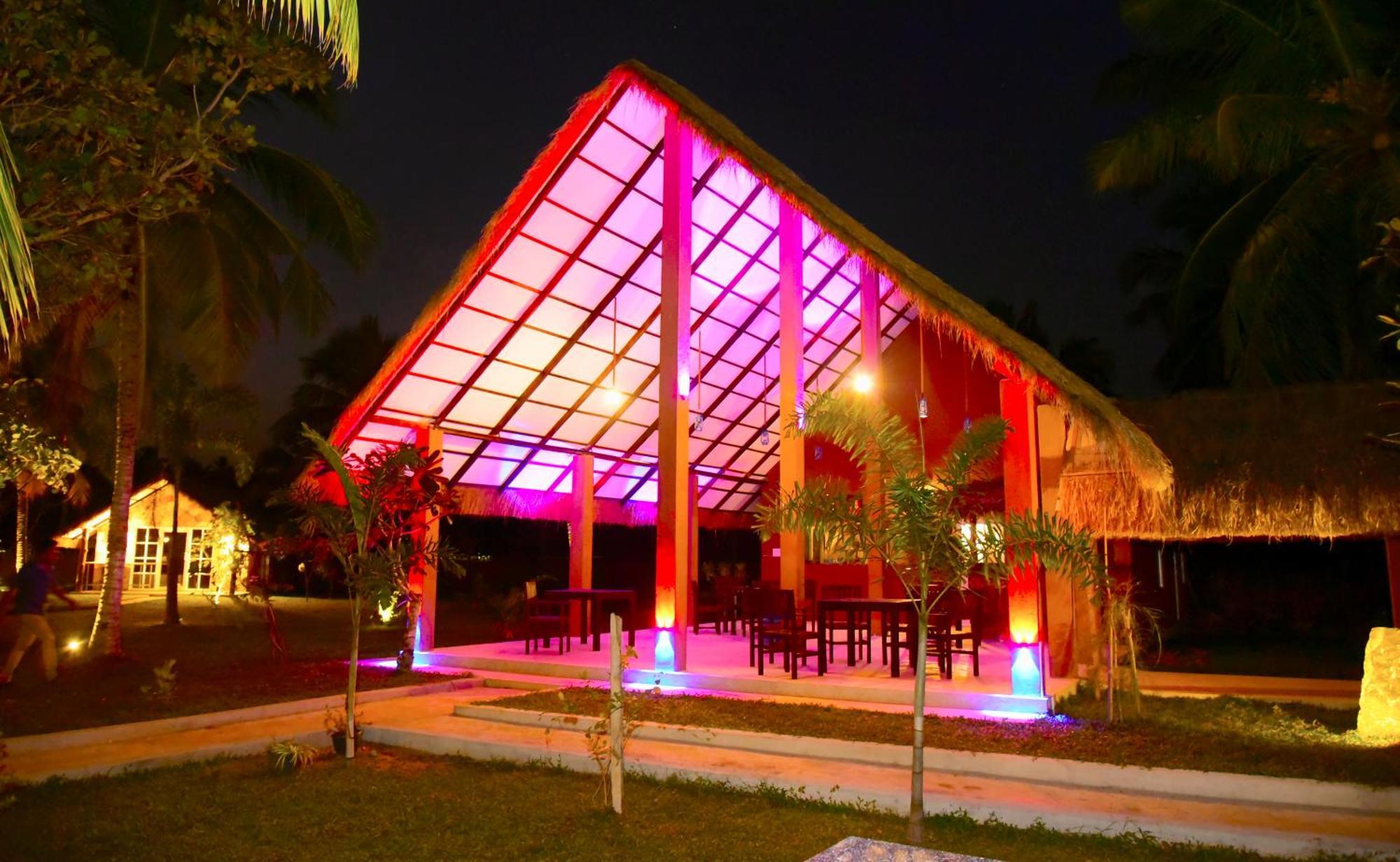 Coco Village Hotel Chilaw Zewnętrze zdjęcie